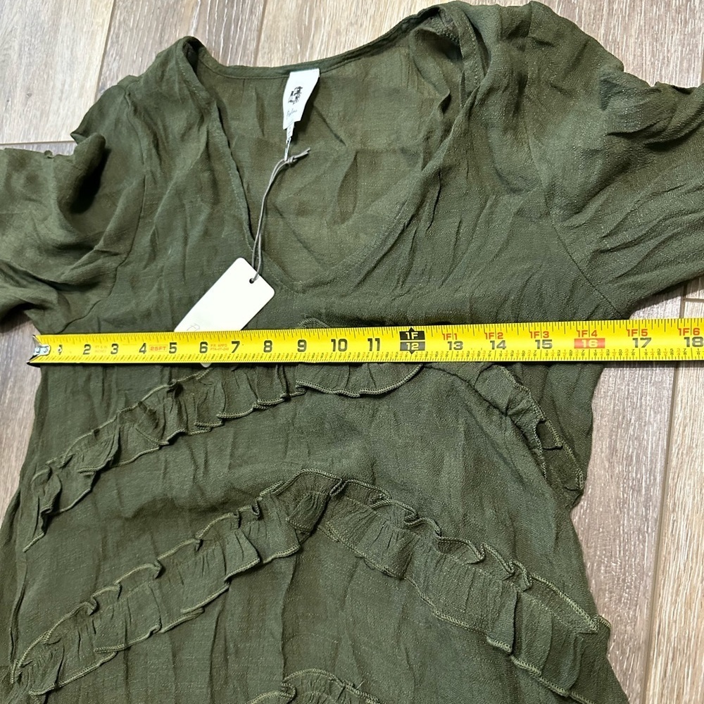 🛍️NET. Flawless Ruffle dress with line - Picture 4 of 7